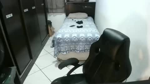 brianaries online show from 11/25/25, 04:23