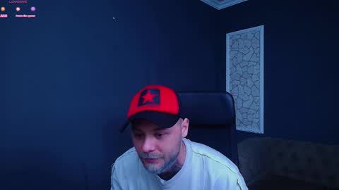 Snapshot of brianhunts chatting on 12/14/25, 06:30 Brian online show from 12/14/25, 06:30