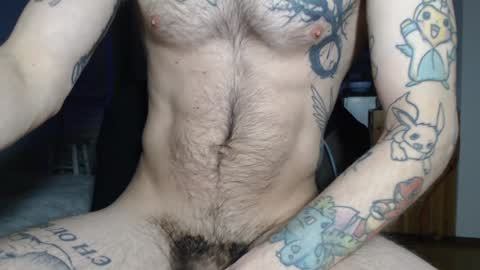 Snapshot of brianmuscle chatting on 01/17/25, 05:53 Brian online show from 01/17/25, 05:53