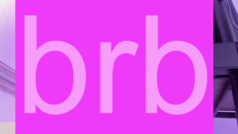 Snapshot of brianna_hots chatting on 12/05/24, 08:00  BRIANNA  online show from 12/05/24, 08:00