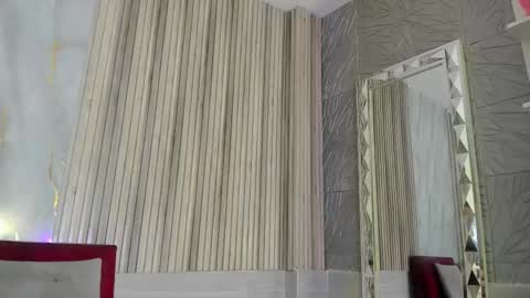 Brianna Chelsea  online show from 11/24/25, 01:33