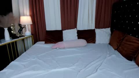 Snapshot of briannatscummer chatting on 10/26/25, 08:09 BRIANNA online show from 10/26/25, 08:09