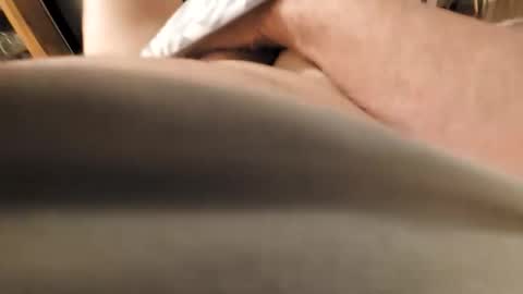 Snapshot of brianriver chatting on 09/27/25, 04:50 brianriver online show from 09/27/25, 04:50