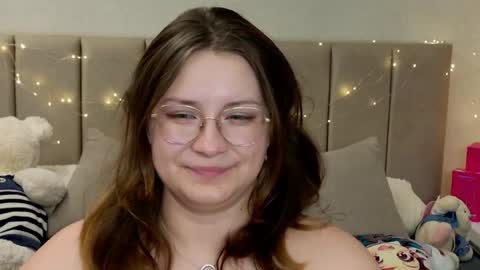 briarwynn online show from 05/19/26, 01:56