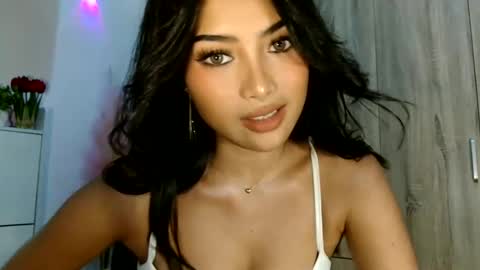 Bridgets room online show from 04/24/26, 07:05