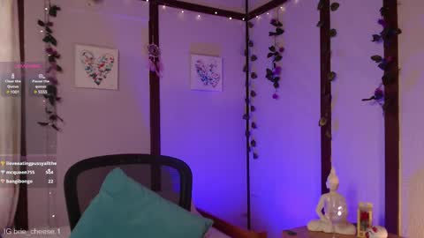 Brie  Ill be away November 2829 and 30. See u on Sunday for more fun online show from 02/20/25, 08:14