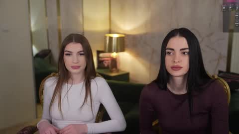 Diamonds Girls online show from 12/03/25, 11:52