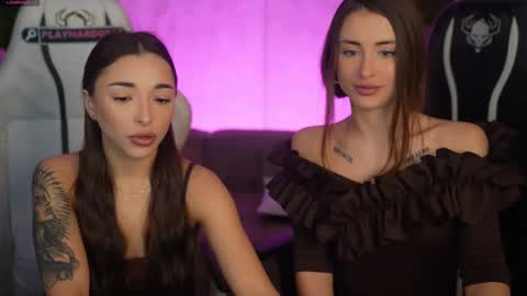 Diamonds Girls online show from 03/26/26, 10:10