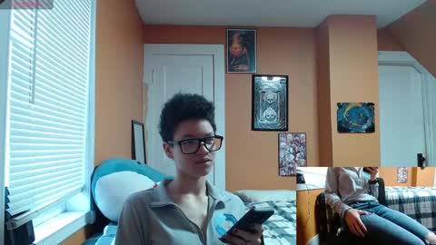 Strawberry online show from 01/02/25, 02:13