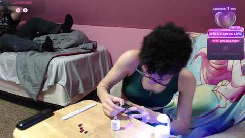 Strawberry online show from 01/20/25, 10:26