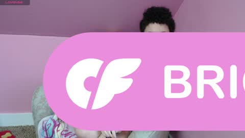 Strawberry online show from 01/26/25, 05:55