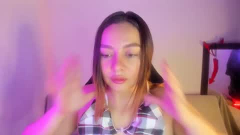 Snapshot of brihana21 chatting on 02/25/25, 11:11 Bri your Favorite online show from 02/25/25, 11:11