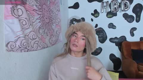 bri online show from 11/24/25, 01:44