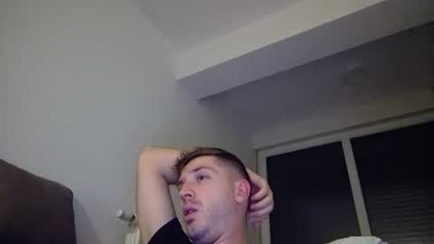 Snapshot of brii0000 chatting on 12/08/24, 07:32 brii0000 online show from 12/08/24, 07:32