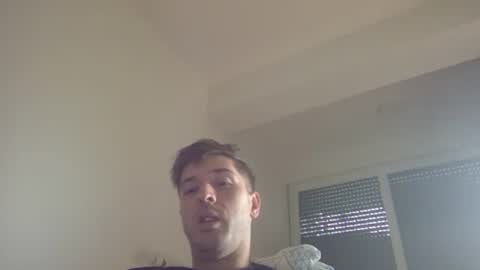 Snapshot of brii0000 chatting on 01/15/25, 11:32 brii0000 online show from 01/15/25, 11:32