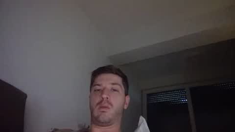 Snapshot of brii0000 chatting on 11/21/25, 12:04 brii0000 online show from 11/21/25, 12:04