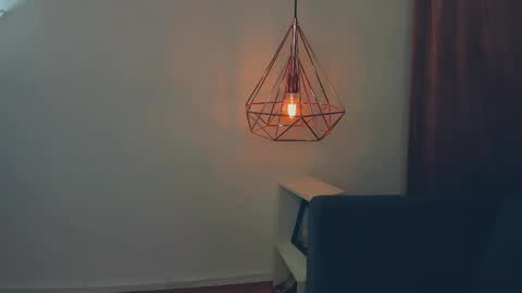 brilliantegirl_ online show from 04/08/26, 12:38