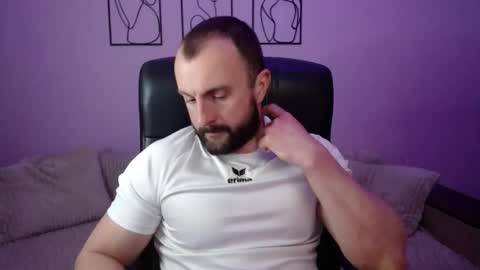 brindlefly69 online show from 04/10/26, 10:31