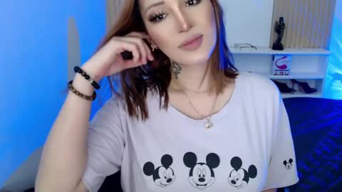 Snapshot of brinnababe_01 chatting on 03/04/25, 02:27 brinna online show from 03/04/25, 02:27