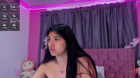 briseida_white online show from 11/12/25, 01:44