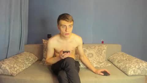 bristlebback online show from 10/26/25, 05:19