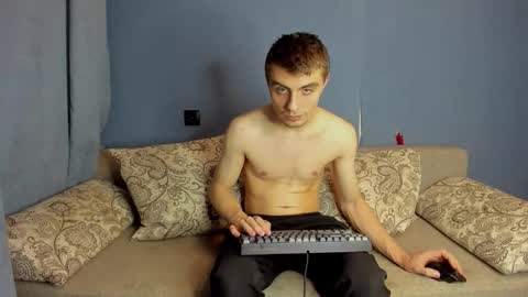 bristlebback online show from 01/17/26, 05:38