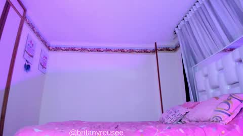 Snapshot of britanyrousee chatting on 03/01/25, 09:15 Emily online show from 03/01/25, 09:15