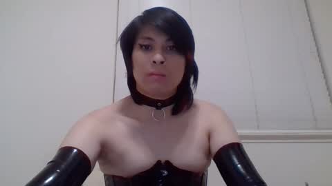 Snapshot of britesnow chatting on 05/24/26, 04:39 britesnow online show from 05/24/26, 04:39