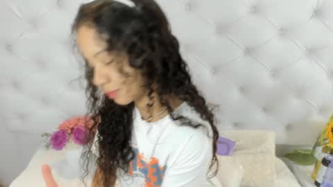 Snapshot of brithany_rousee chatting on 12/17/24, 07:37 Brithany Rousee online show from 12/17/24, 07:37
