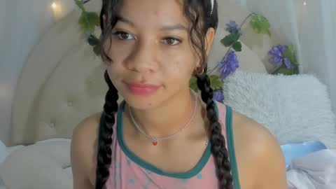 Snapshot of brithany_rousee chatting on 01/08/25, 03:28 Brithany Rousee online show from 01/08/25, 03:28