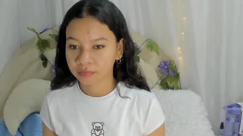 Snapshot of brithany_rousee chatting on 01/10/25, 12:04 Brithany Rousee online show from 01/10/25, 12:04