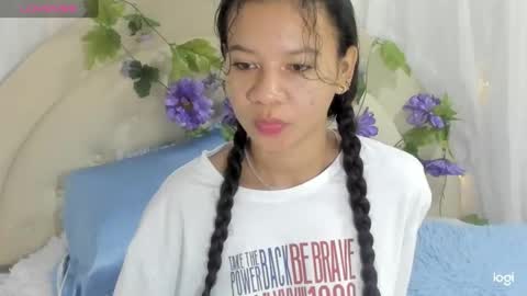 Snapshot of brithany_rousee chatting on 01/15/25, 10:24 Brithany Rousee online show from 01/15/25, 10:24