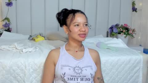 Snapshot of brithany_rousee chatting on 02/22/25, 12:49 Brithany Rousee online show from 02/22/25, 12:49