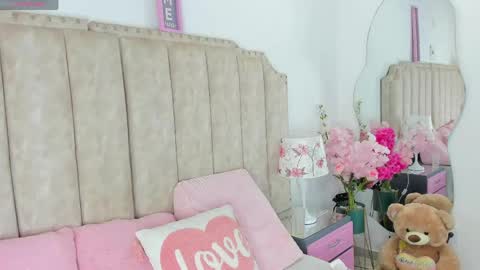 brithanyparker_ online show from 05/19/26, 05:03