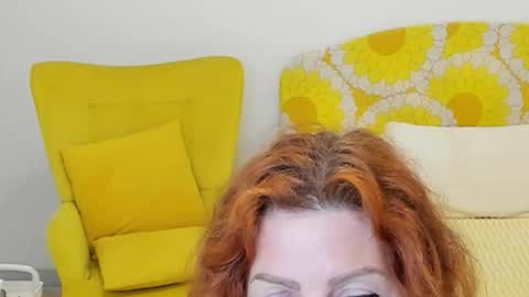 Snapshot of britishmilfpenelope chatting on 02/09/26, 01:53 Penelope online show from 02/09/26, 01:53