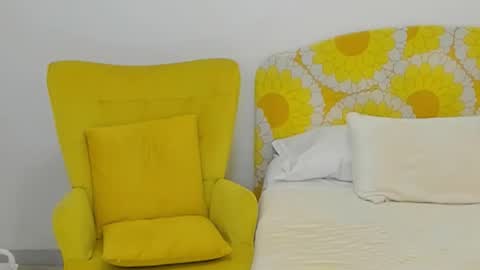 Snapshot of britishmilfpenelope chatting on 02/09/26, 01:59 Penelope online show from 02/09/26, 01:59