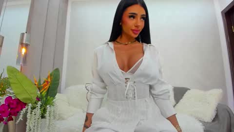 britney_charm online show from 03/08/26, 07:45