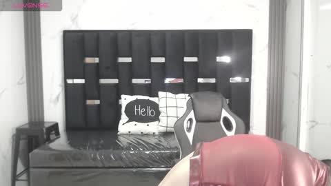 Snapshot of britney_sub chatting on 11/29/25, 02:58 Britney online show from 11/29/25, 02:58