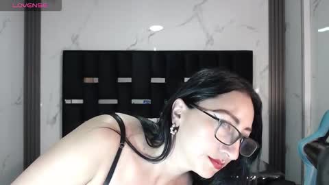 Britney  online show from 03/05/26, 02:40