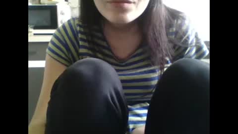 Snapshot of britneyamy chatting on 02/04/25, 01:59 Britney online show from 02/04/25, 01:59