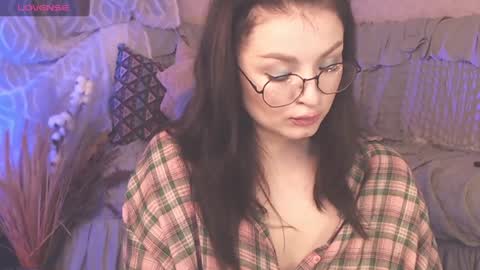 britneybarker online show from 12/14/24, 01:28