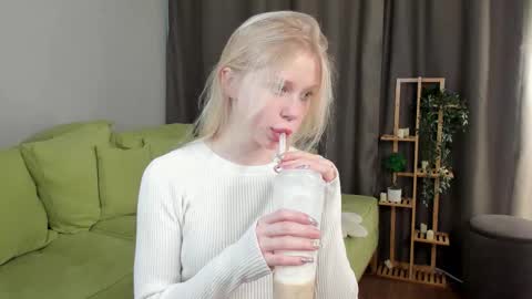 Eva online show from 10/13/25, 07:30