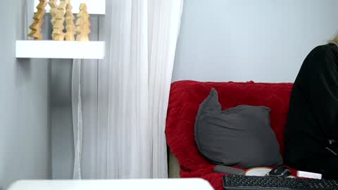 Snapshot of britneyhudson chatting on 12/25/24, 09:24 britneyhudson online show from 12/25/24, 09:24