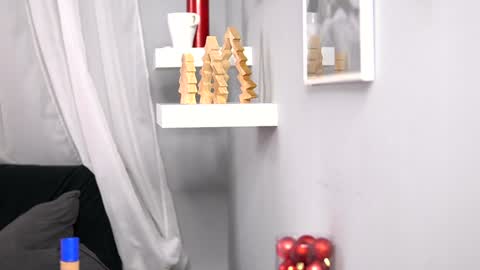 Snapshot of britneyhudson chatting on 01/09/25, 08:45 britneyhudson online show from 01/09/25, 08:45