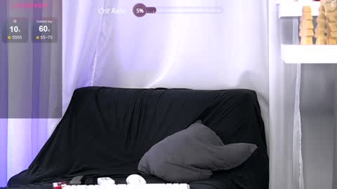 Snapshot of britneyhudson chatting on 01/10/25, 10:17 britneyhudson online show from 01/10/25, 10:17