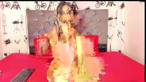 Snapshot of britnye chatting on 12/23/25, 05:16 BP online show from 12/23/25, 05:16