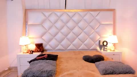 Brittany  online show from 11/15/25, 03:26