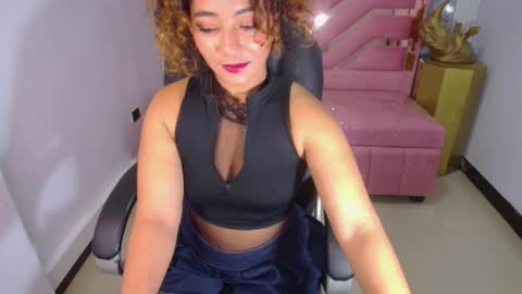Snapshot of brittany_ch chatting on 04/10/26, 07:51 BRITANY online show from 04/10/26, 07:51