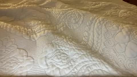 Snapshot of brittany_simpson chatting on 11/10/25, 04:44 brittany_simpson online show from 11/10/25, 04:44