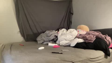 Snapshot of brittanybella chatting on 02/19/25, 05:38 BrittanyBella Oscar online show from 02/19/25, 05:38